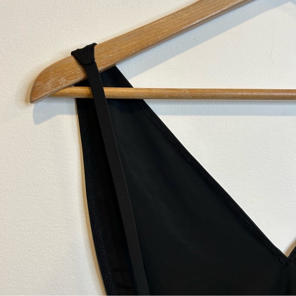 Caribbean Queen deep V-neck bodysuit open back black - Picture 5 of 6